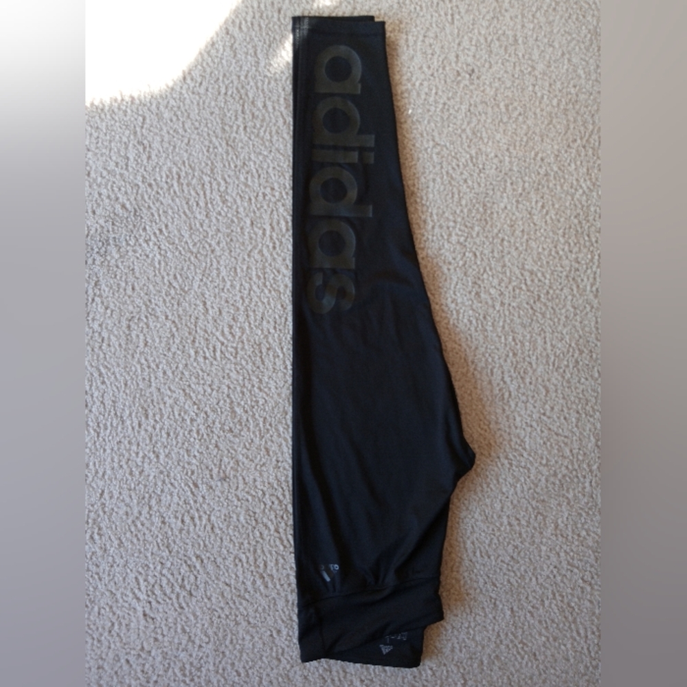 Adidas leggings